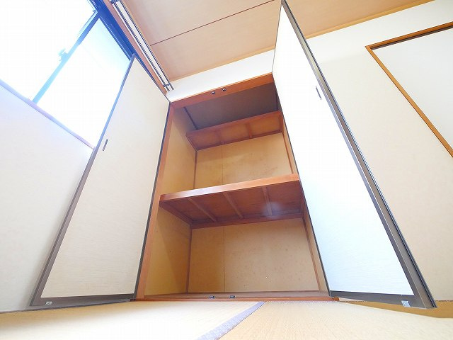 エトワール栄の収納