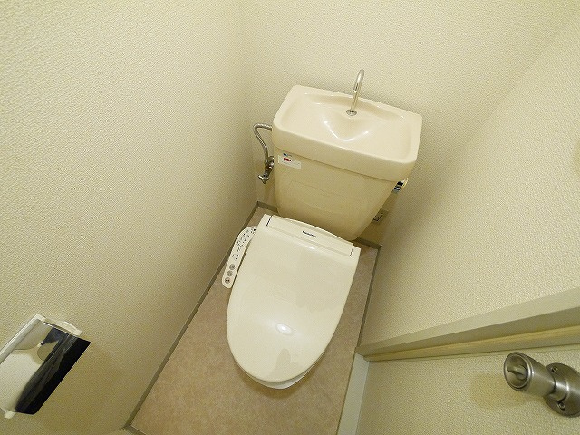 エトワール栄のトイレ|清潔感のあるトイレです