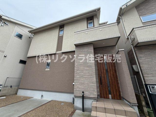 池の瀬町　中古一戸建ての外観|新しい生活にいかがでしょうか？外観はお住まいの顔になります。こだわりたいポイントですね。外壁塗装や屋根塗装のご相談も承っております。
■現地内覧・資金計画相談・住宅ローン相談もお問合せ受付中■