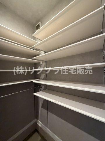 池の瀬町　中古一戸建ての収納|シューズインクローゼット
■物件内覧・資金計画相談・住宅ローン相談、リフォーム相談、お問合せ受付中■
※当日・翌日のご内覧、ご相談はお電話でのお問合せがスムーズです！