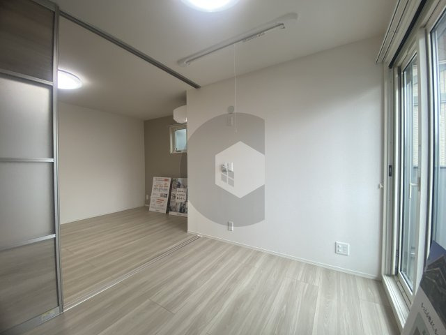 サンハイム横沼の洋室