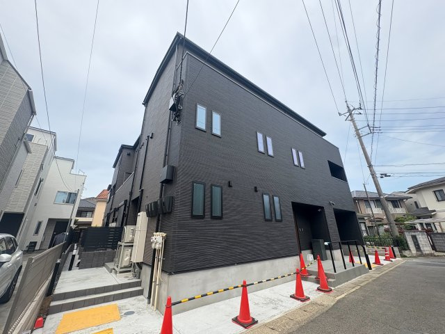 川崎市多摩区菅５丁目のテラスの外観