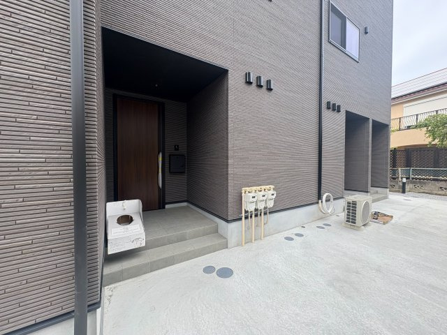 川崎市多摩区菅５丁目のテラスのエントランス