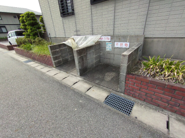 フローラルコートのその他