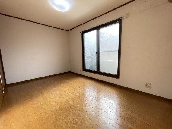 上京区中務町 中古戸建の洋室