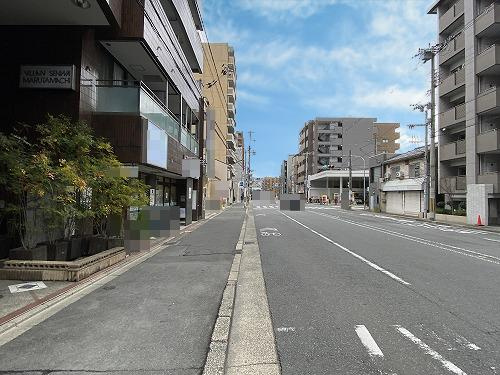 上京区中務町 中古戸建の前面道路含む現地写真