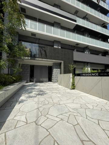 S-RESIDENCE大阪同心のエントランス