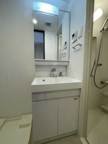 S-RESIDENCE大阪同心の洗面所