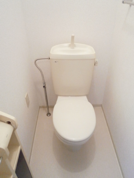 ニューライフつぶく　B棟のトイレ