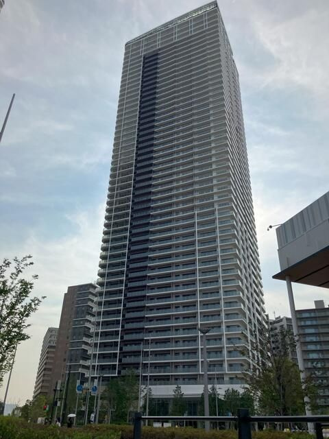 ＨＡＲＵＭＩ　ＦＬＡＧ　ＳＵＮ　ＶＩＬＬＡＧＥＴ棟