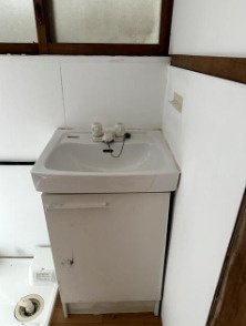 西舞子5丁目戸建の洗面所