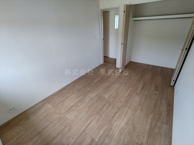 【洋室】 | 入間郡越生町越生東６丁目　全４棟　2号棟 | 洋室6.0帖、個人の部屋や寝室として使える洋室です