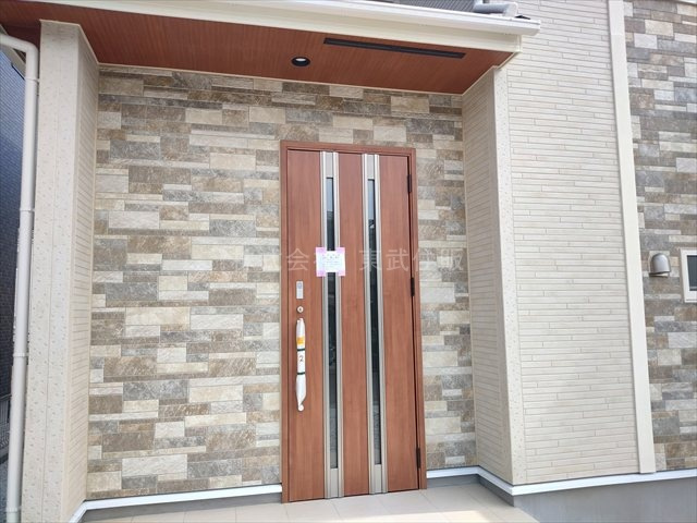 【構造・工法・仕様】 | 入間郡越生町越生東６丁目　全４棟　2号棟 | 毎日通る玄関はこちらです