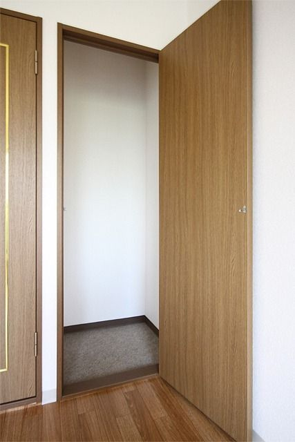 ルミエール西長堀の収納