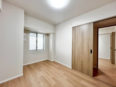 【洋室】 | ディアエスタミオ南住吉壱番館
