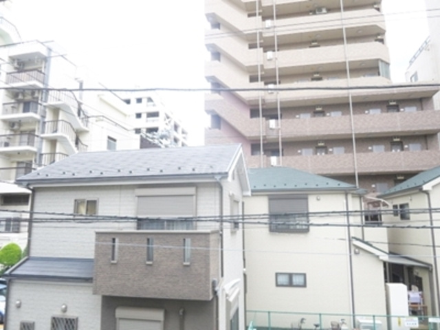プリマヴェーラ梅の木の展望|部屋からの景色です。