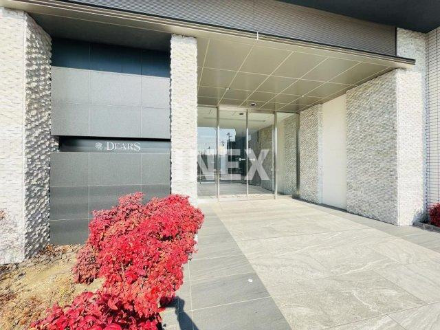 厚木市旭町１丁目の賃貸マンションのエントランス