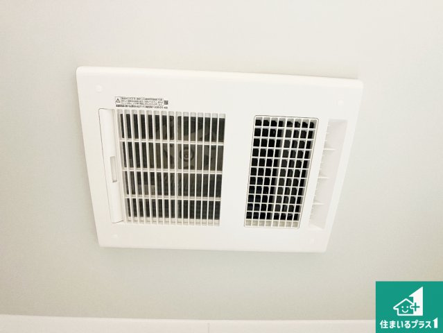 姫路市広畑区蒲田　第13期　新築一戸建ての冷暖房・空調設備|四季を通して快適なバスライフをお手伝いする浴室暖房乾燥機！浴室の乾燥・暖房・涼風・換気はもちろん、２４時間換気にも対応！