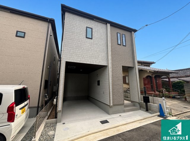 3(土)4(日)現地説明会！◆堺市東区日置荘西町　新築一戸建ての外観|安心の10年保証！外観を美しく保ち、雨水で汚れを落とします！気になることがありましたら、お気軽にお問い合わせください！
