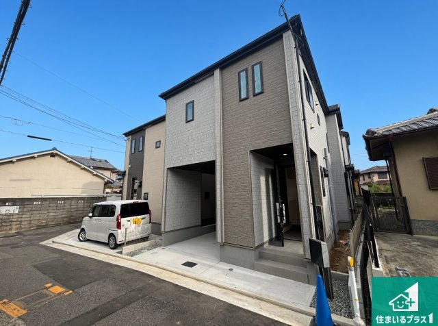 26(土)27(日)現地説明会！◆堺市東区日置荘西町　新築一戸建ての外観|安心の10年保証！外観を美しく保ち、雨水で汚れを落とします！気になることがありましたら、お気軽にお問い合わせください！