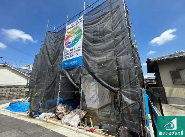 堺市東区日置荘西町　新築一戸建ての外観|現在建築中！落ち着いた街並みで新生活を始めることが出来そう！周辺の物件も併せてご紹介させて頂きます！