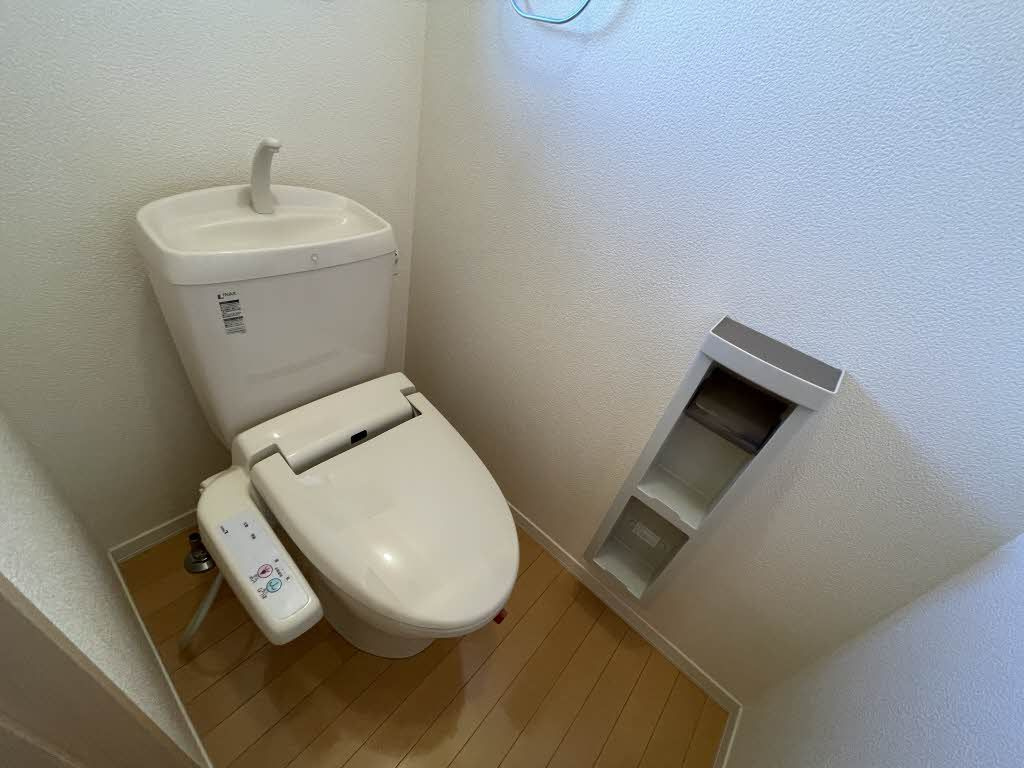 シャーメゾン大町のトイレ