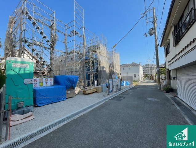 宝塚市中州　新築一戸建ての前面道路含む現地写真|周辺は落ち着いた街並みの住宅地！子育てがしやすい住環境です！まだ未完成ですが、現地でしかわからない事もございます。是非一度ご覧ください。