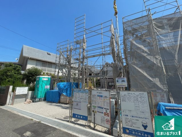 宝塚市中州　新築一戸建ての外観|周辺は落ち着いた街並みの住宅地！子育てがしやすい住環境です！まだ未完成ですが、現地でしかわからない事もございます。是非一度ご覧ください。