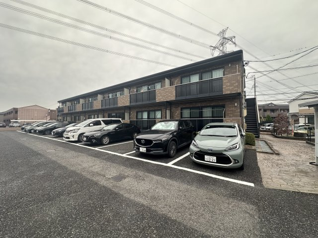 マジェスティーAの駐車場
