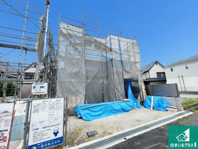 宝塚市中州　新築一戸建ての外観|周辺は落ち着いた街並みの住宅地！子育てがしやすい住環境です！まだ未完成ですが、現地でしかわからない事もございます。是非一度ご覧ください。