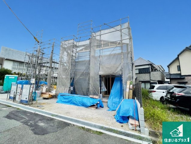 宝塚市中州　新築一戸建ての外観|周辺は落ち着いた街並みの住宅地！子育てがしやすい住環境です！まだ未完成ですが、現地でしかわからない事もございます。是非一度ご覧ください。