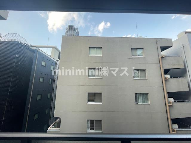 コンフォリア・リヴ淡路町一丁目の展望
