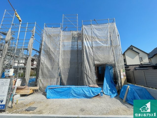 宝塚市中州　新築一戸建ての外観|周辺は落ち着いた街並みの住宅地！子育てがしやすい住環境です！まだ未完成ですが、現地でしかわからない事もございます。是非一度ご覧ください。