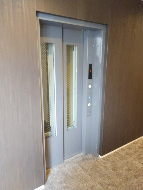 （シニア限定）ヘーベルVillage町屋のエントランス|★エレベーター★