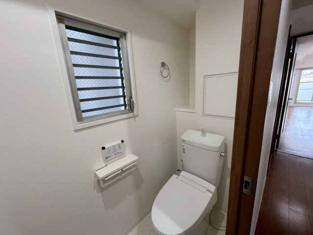 パームスクエアジェームス山 のトイレ|ゆったりとした空間のトイレです