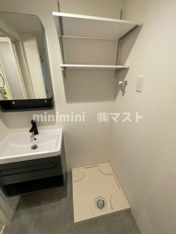 コンフォリア・リヴ淡路町一丁目の洗面所
