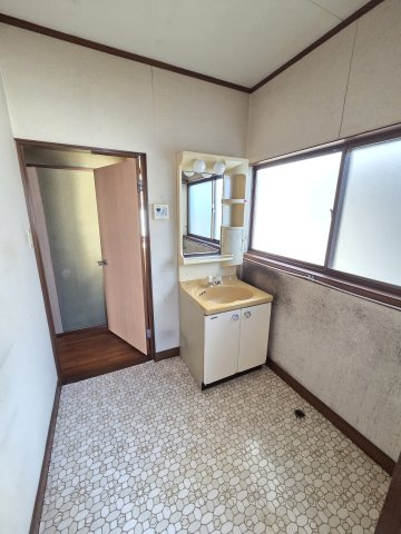 桐生市相生町三丁目　中古住宅の洗面所|中古住宅　桐生市相生町三丁目