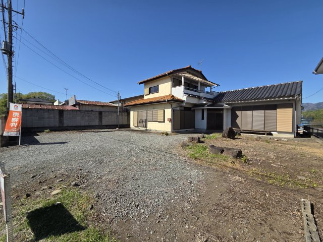 桐生市相生町三丁目　中古住宅の外観|中古住宅　桐生市相生町三丁目