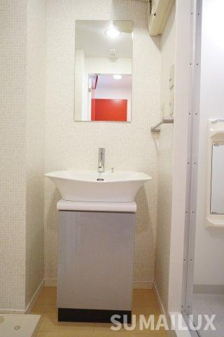 熊本市中央区本荘３丁目の賃貸マンションの独立洗面台