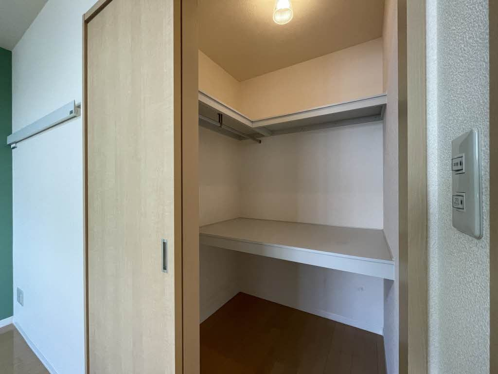 シャーメゾン朝日ヶ丘Ｃの収納