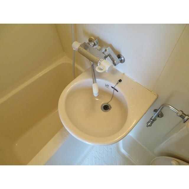 ダイヤモンドレジデンス南大塚の洗面所