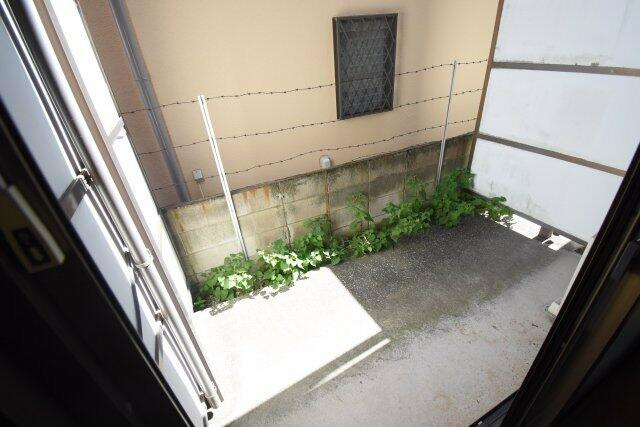 ミレナリオ元住吉のバルコニー