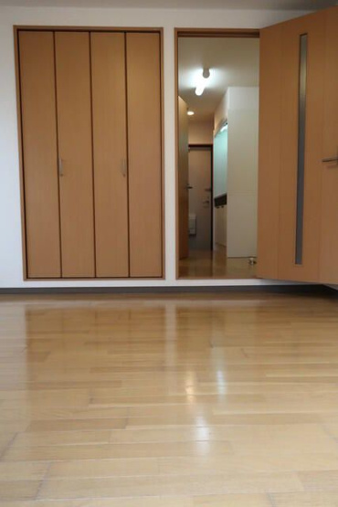 【寝室】