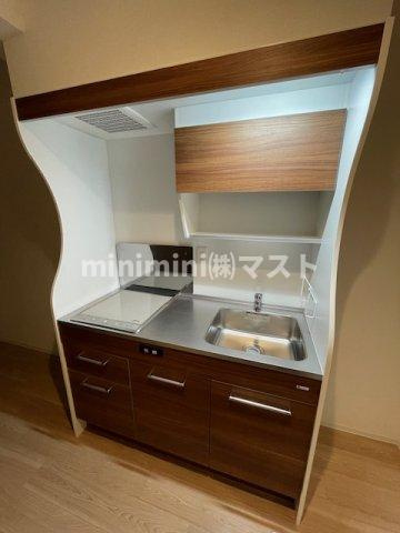 コンフォリア・リヴ淡路町一丁目のキッチン