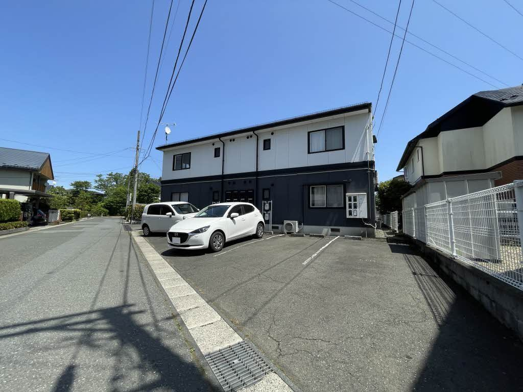 さくらハイツ Ａの駐車場