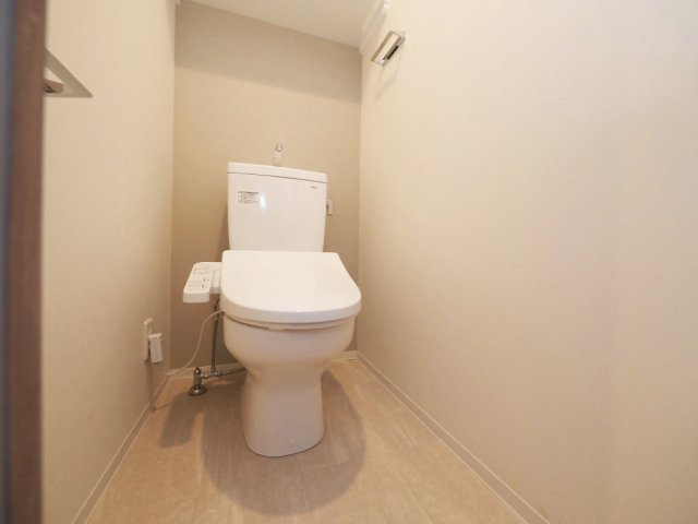 コンフォリア・リヴ桜川ソルテラスのトイレ