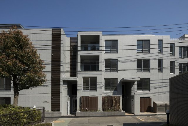 エクサム西新宿