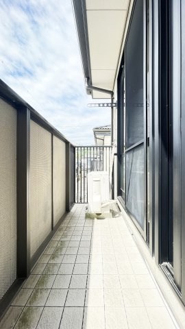 コンフォート C棟のバルコニー