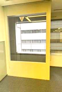 堺筋ビルの内装