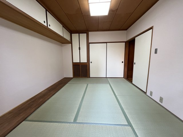 東人丸町戸建の和室